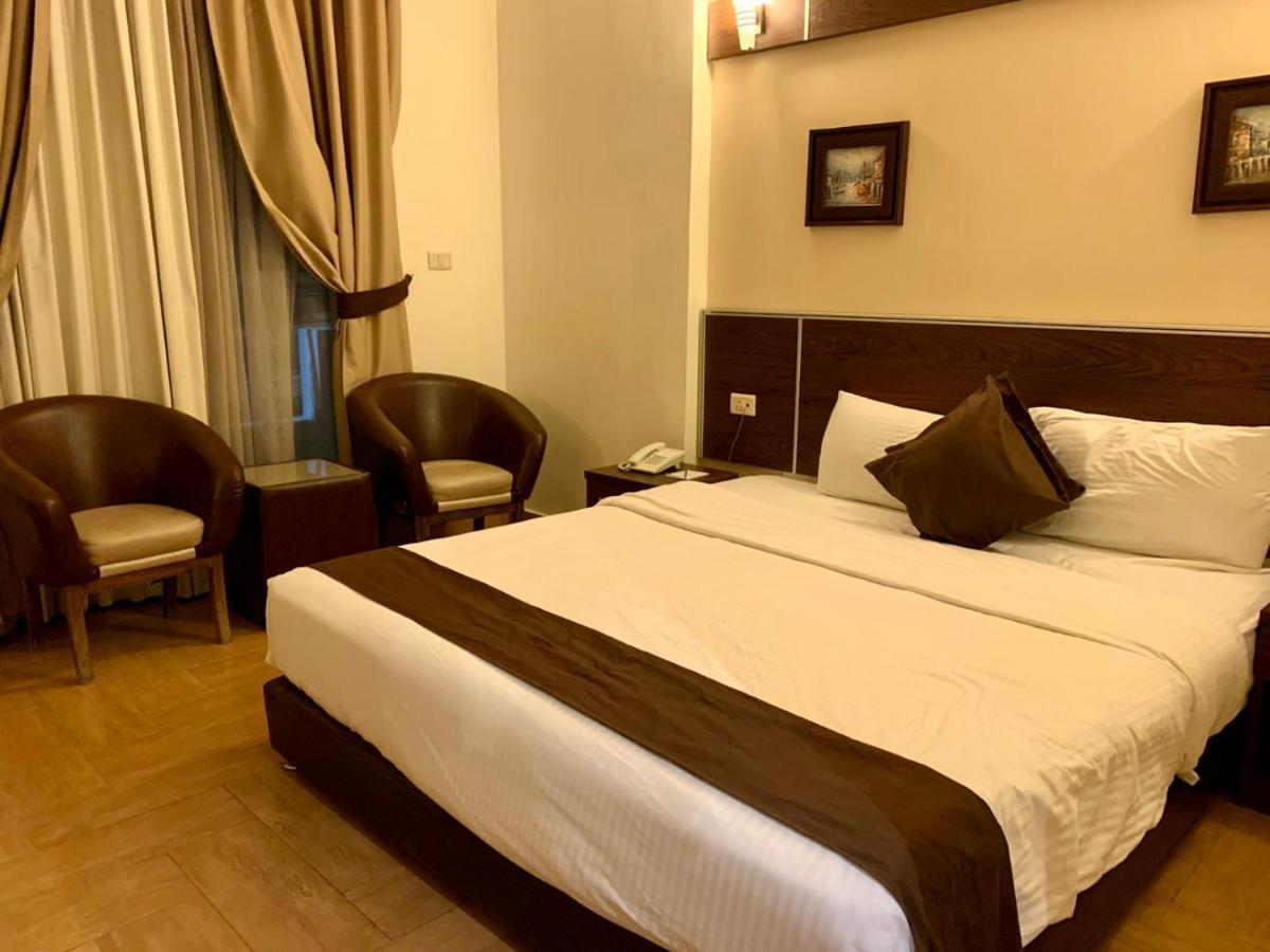 Hotel Ream 3*