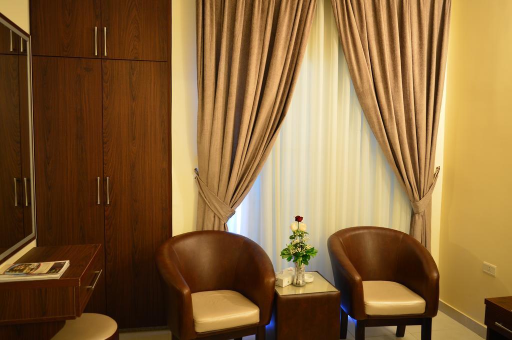 Ream Hotel 3*