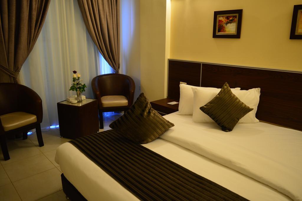 Ream 3* Amman