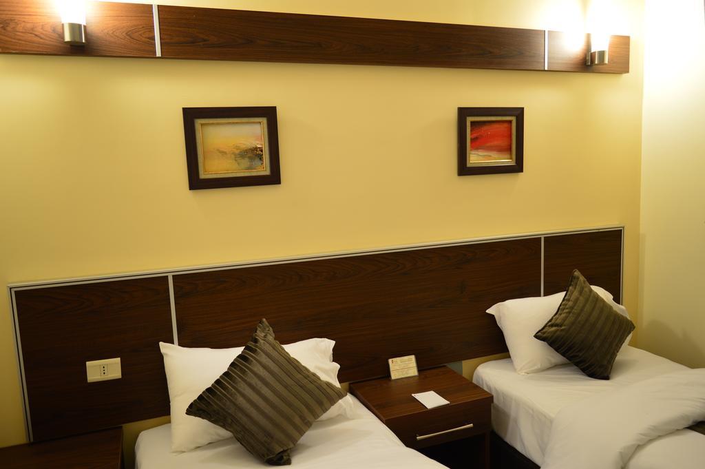 Ream Hotel